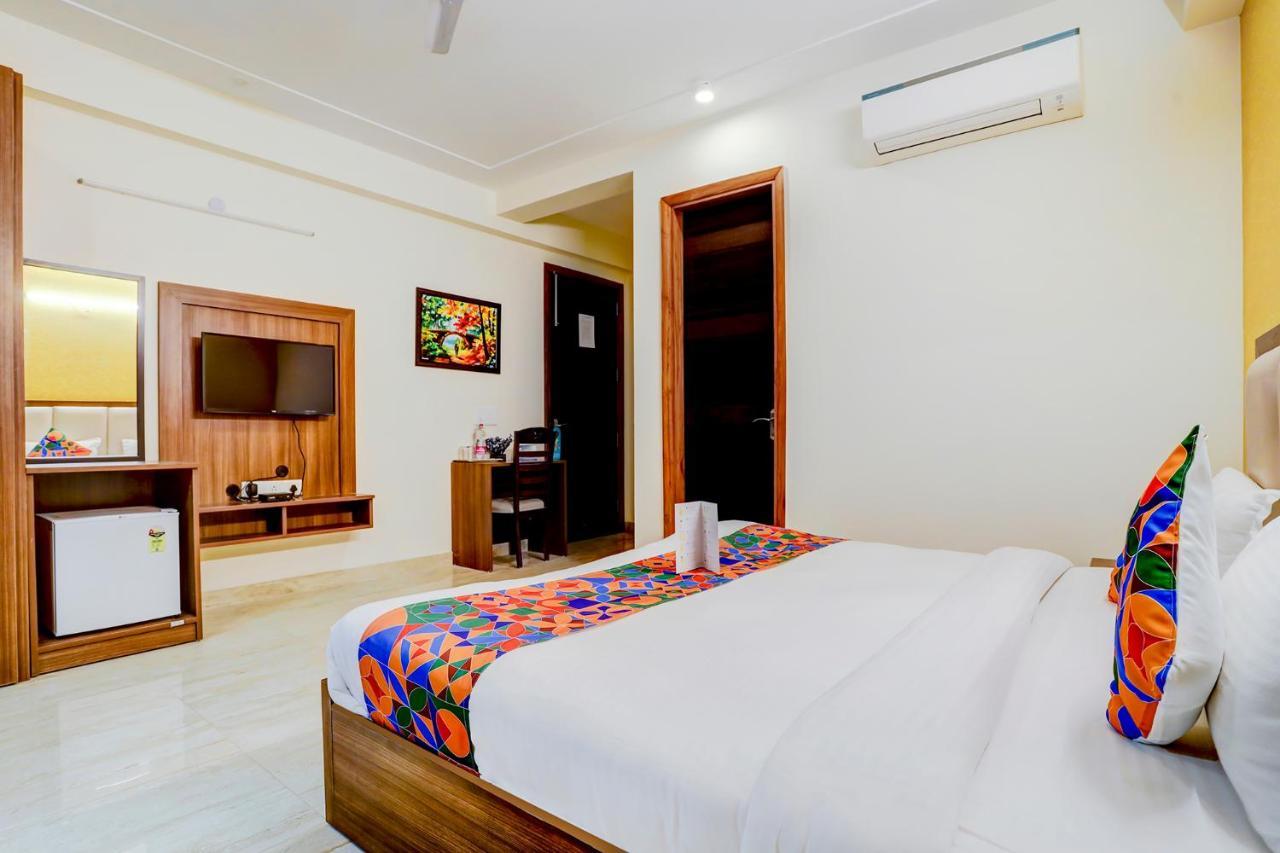 Fabhotel Golf Course Sapphire Gurgaon Extérieur photo