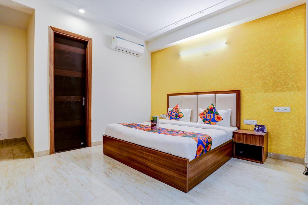 Fabhotel Golf Course Sapphire Gurgaon Extérieur photo