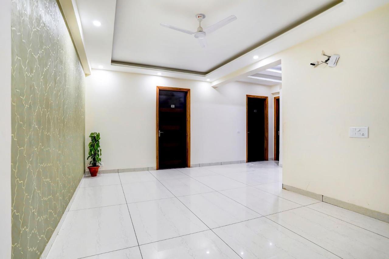 Fabhotel Golf Course Sapphire Gurgaon Extérieur photo